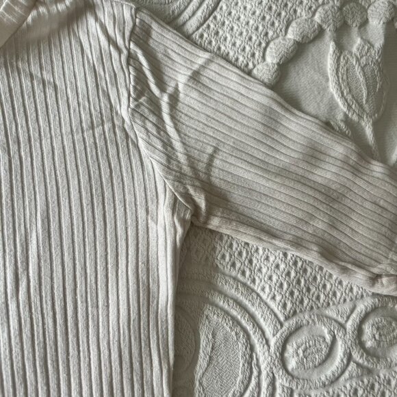 Reformation Ribbed White Tee - Picture 5 of 8